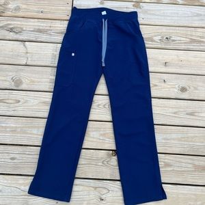 Figs navy blue scrub bottoms size : SMALL TALL